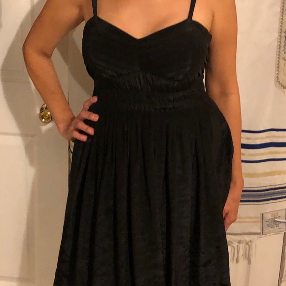 Black mini dress - Picture 4 of 6